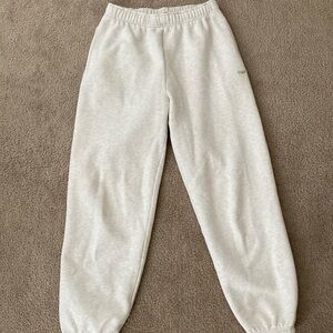 TNA Fleece Mega Small Tall Sweatpants